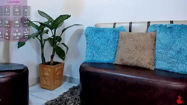 Snapshot of kayleeScott chatting on 29, 1, 2025 kayleeScott online show from 29, 1, 2025