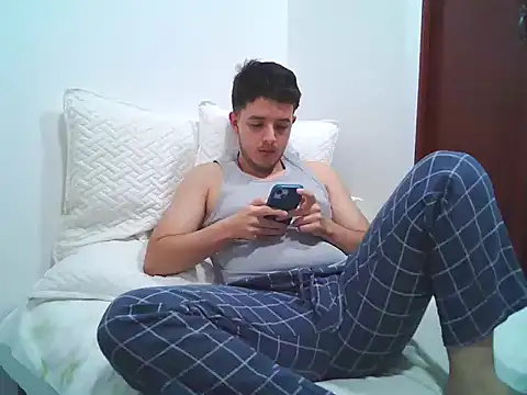 Snapshot of master438 chatting on 30, 6, 2026 master438 online show from 30, 6, 2026