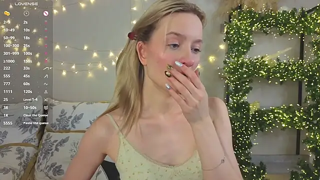 IdaValenti online show from 8, 2, 2026