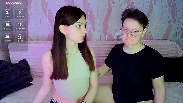  crazy baby  online show from 24, 11, 2025