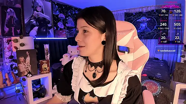 Snapshot of LanaKyutt chatting on 15, 3, 2025 LanaKyutt online show from 15, 3, 2025