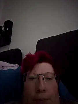 Snapshot of dieGeile0411 chatting on 29, 10, 2025 dieGeile0411 online show from 29, 10, 2025