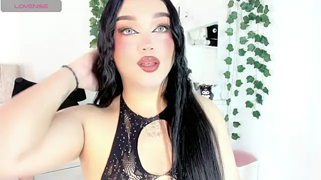 Snapshot of cattriona_muller chatting on 23, 6, 2026 cattriona muller online show from 23, 6, 2026