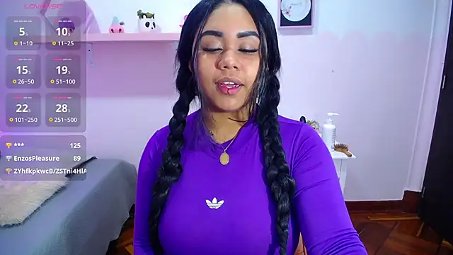 Nahom1  online show from 31, 12, 2024