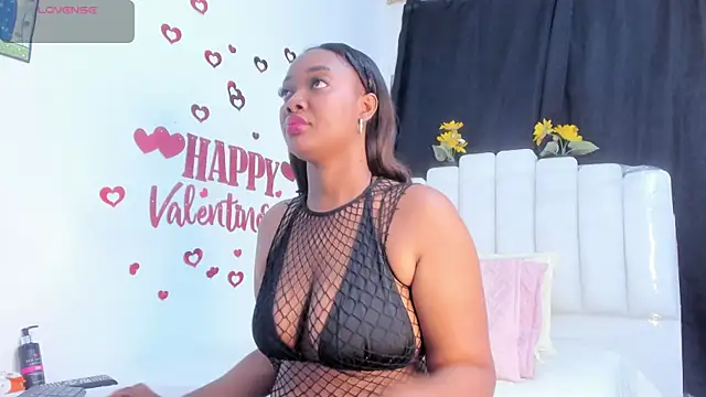 RoxannaBlanche online show from 12, 2, 2026