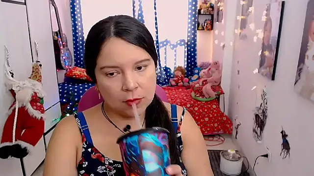 claryssa  online show from 6, 12, 2024