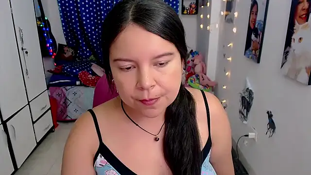 claryssa  online show from 18, 1, 2025