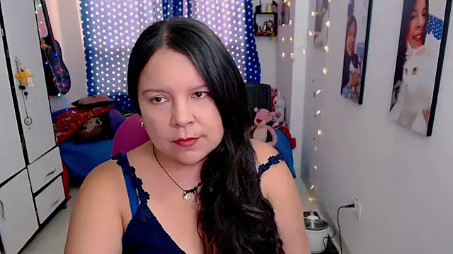 claryssa  online show from 22, 11, 2025