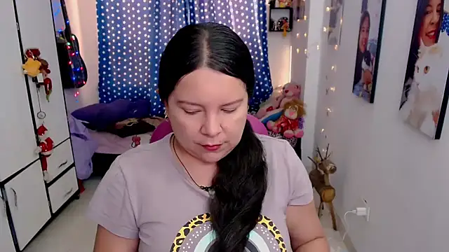 claryssa  online show from 9, 2, 2026