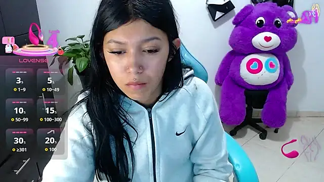 emily rosse04 online show from 18, 4, 2026