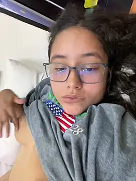 CurlyGirl 1 online show from 8, 2, 2025