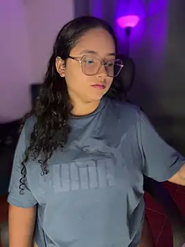 CurlyGirl 1 online show from 12, 3, 2026