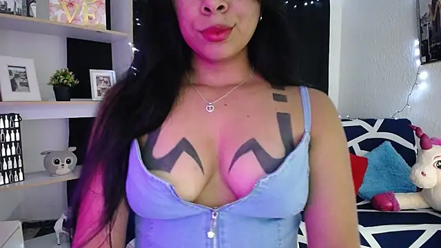 Snapshot of BellaLiz_ chatting on 31, 1, 2025 BellaLiz online show from 31, 1, 2025