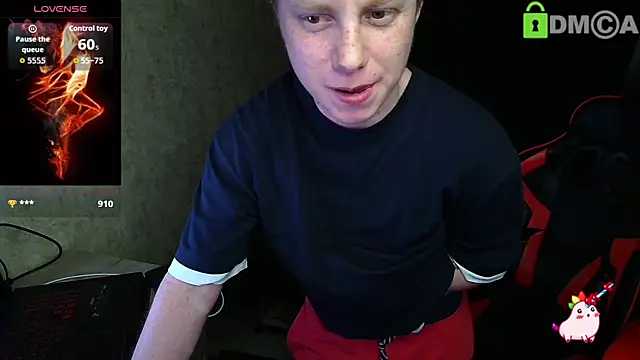 Snapshot of Alexis_Gordon chatting on 8, 10, 2025 Alexis Gordon online show from 8, 10, 2025