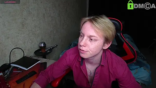 Snapshot of Alexis_Gordon chatting on 19, 10, 2025 Alexis Gordon online show from 19, 10, 2025