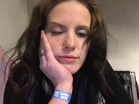 kittycatkendra online show from 13, 1, 2025