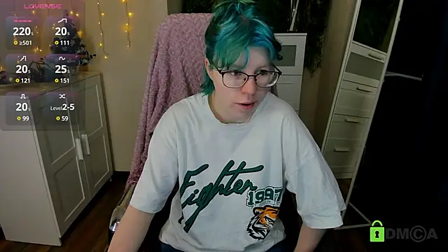 Melissa Wells online show from 4, 1, 2025