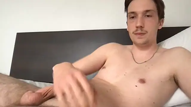 Snapshot of hungandfun05 chatting on 31, 3, 2026 hungandfun05 online show from 31, 3, 2026