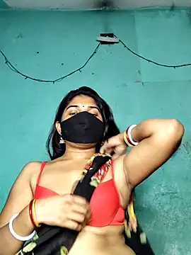 Luv Adite20 online show from 14, 2, 2025