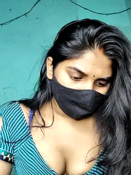 Luv Adite20 online show from 7, 3, 2025