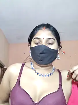 Luv Adite20 online show from 30, 10, 2025