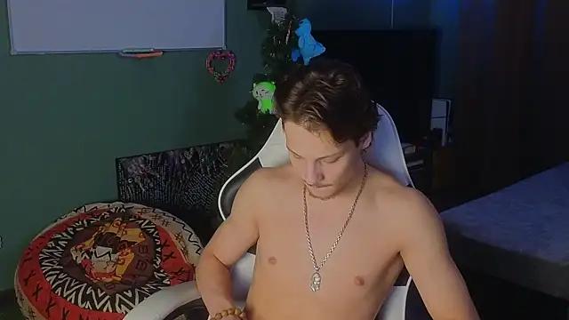 TeddyLiLboy online show from 1, 1, 2025