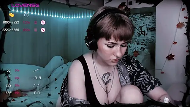 Snapshot of say_mary chatting on 2, 2, 2025 say mary online show from 2, 2, 2025