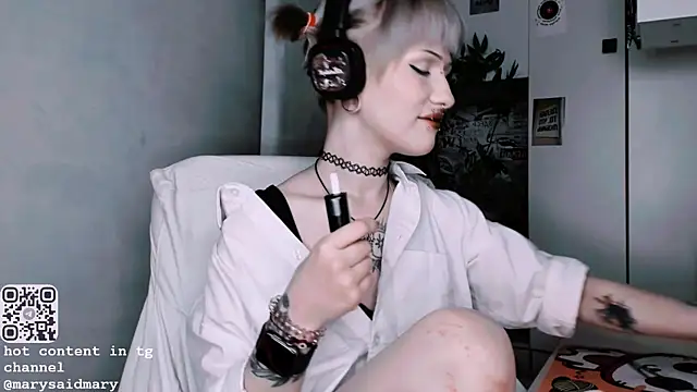 Snapshot of say_mary chatting on 26, 9, 2025 say mary online show from 26, 9, 2025