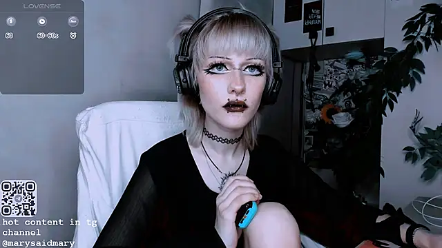 Snapshot of say_mary chatting on 6, 10, 2025 say mary online show from 6, 10, 2025