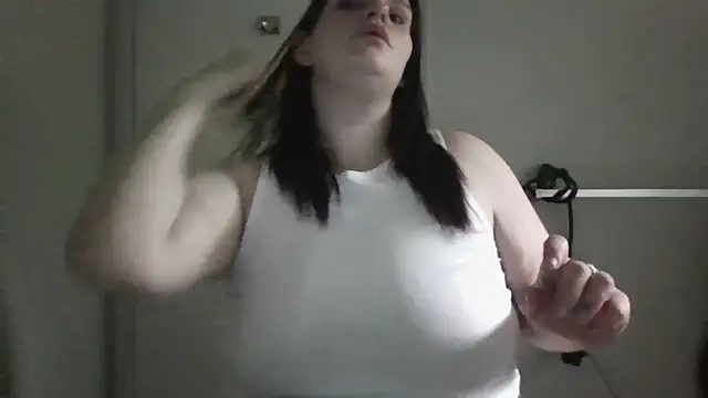 BeckiTooSweet online show from 8, 7, 2026