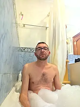 crissbadboy online show from 10, 3, 2026