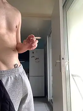 GuillaumebeauZizi online show from 10, 2, 2026