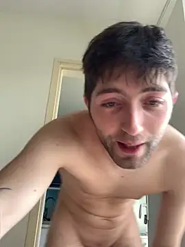 GuillaumebeauZizi online show from 11, 2, 2026