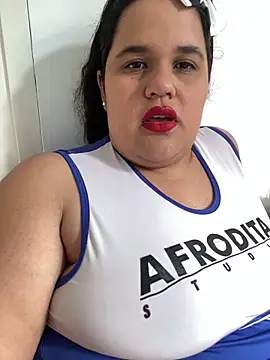 natalia curvy1 online show from 6, 12, 2024