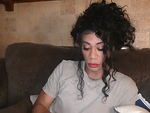 Snapshot of CaramelDipper chatting on 8, 3, 2026 CaramelDipper online show from 8, 3, 2026