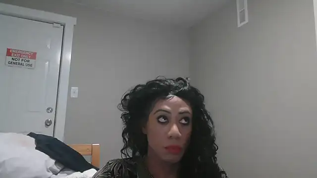 Snapshot of CaramelDipper chatting on 14, 3, 2026 CaramelDipper online show from 14, 3, 2026