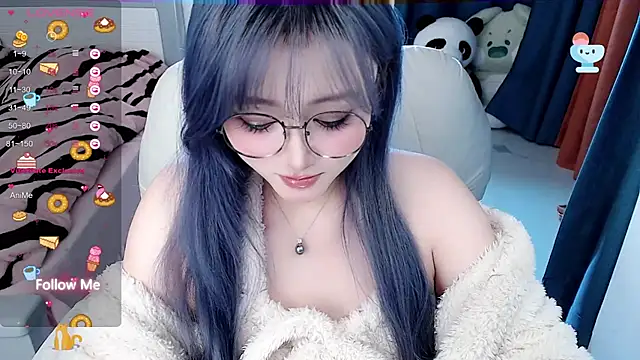 Snapshot of Sweet-18wanwan chatting on 23, 12, 2024 Sweet-18wanwan online show from 23, 12, 2024