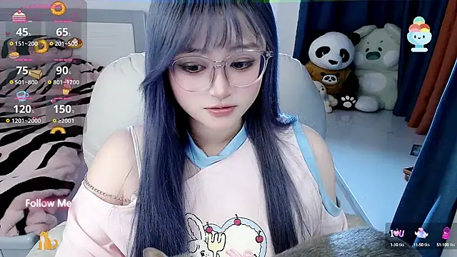 Snapshot of Sweet-18wanwan chatting on 7, 1, 2025 Sweet-18wanwan online show from 7, 1, 2025