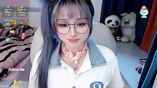 Snapshot of Sweet-18wanwan chatting on 12, 1, 2025 Sweet-18wanwan online show from 12, 1, 2025