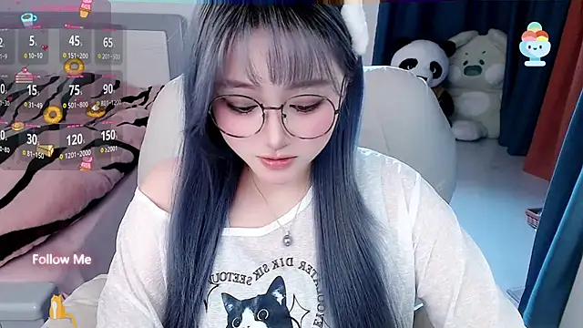 Snapshot of Sweet-18wanwan chatting on 13, 1, 2025 Sweet-18wanwan online show from 13, 1, 2025
