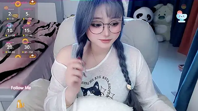 Snapshot of Sweet-18wanwan chatting on 13, 1, 2025 Sweet-18wanwan online show from 13, 1, 2025