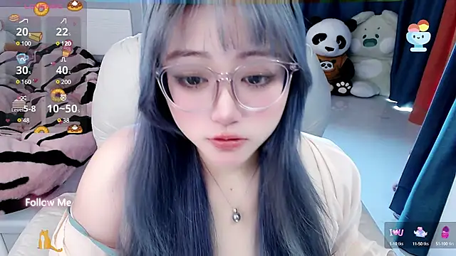 Snapshot of Sweet-18wanwan chatting on 14, 1, 2025 Sweet-18wanwan online show from 14, 1, 2025