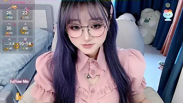 Snapshot of Sweet-18wanwan chatting on 15, 2, 2025 Sweet-18wanwan online show from 15, 2, 2025