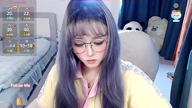 Snapshot of Sweet-18wanwan chatting on 17, 2, 2025 Sweet-18wanwan online show from 17, 2, 2025
