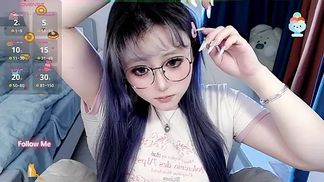 Snapshot of Sweet-18wanwan chatting on 11, 3, 2025 Sweet-18wanwan online show from 11, 3, 2025