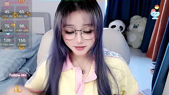 Snapshot of Sweet-18wanwan chatting on 12, 3, 2025 Sweet-18wanwan online show from 12, 3, 2025