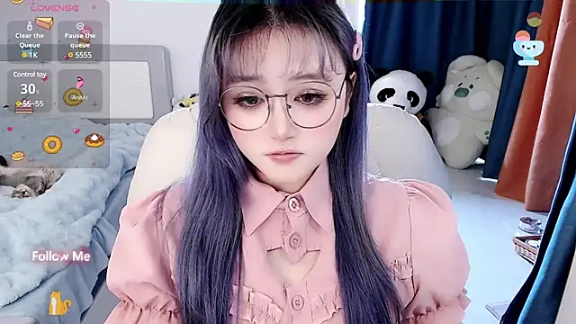 Snapshot of Sweet-18wanwan chatting on 13, 3, 2025 Sweet-18wanwan online show from 13, 3, 2025