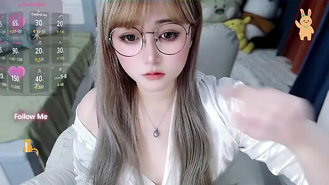 Snapshot of Sweet-18wanwan chatting on 29, 9, 2025 Sweet-18wanwan online show from 29, 9, 2025
