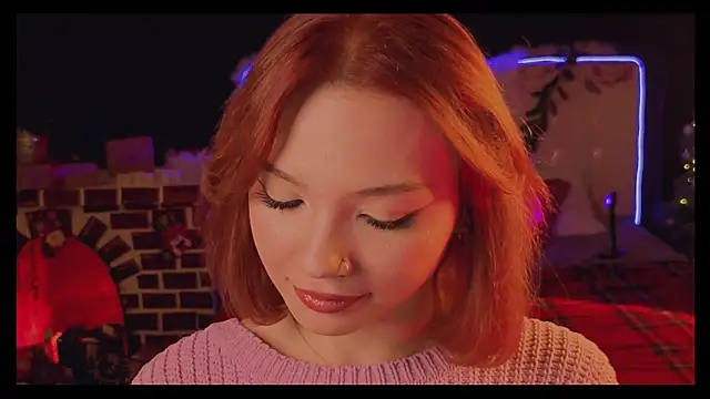 Snapshot of SandraBoyl chatting on 16, 12, 2025 SandraBoyl online show from 16, 12, 2025