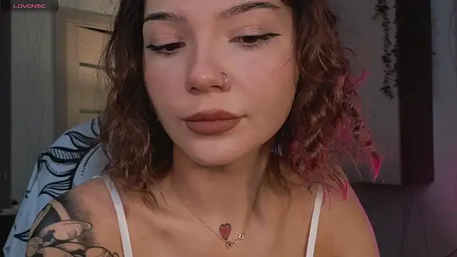 Snapshot of SandraBoyl chatting on 16, 4, 2026 SandraBoyl online show from 16, 4, 2026